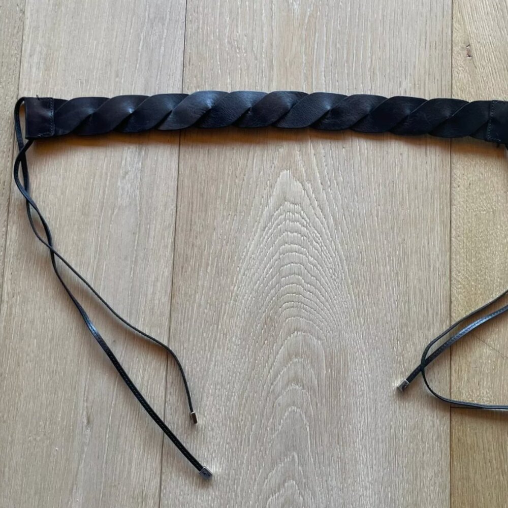 Beautiful Max Mara braided belt, NWOT, XS